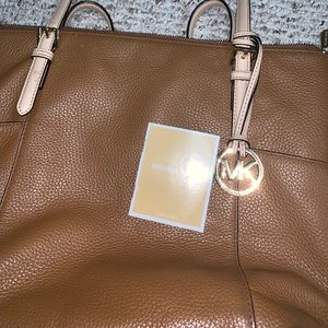 Michael Kors Jet Set Large Tote Bag